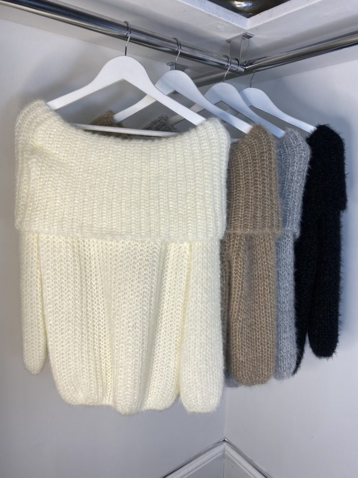 Thick Knit Overlap Jumpers